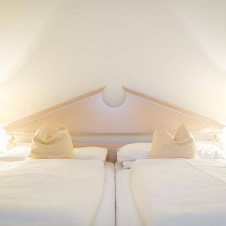 Kurhotel Leonardo Hoheneich الغرفة الصورة